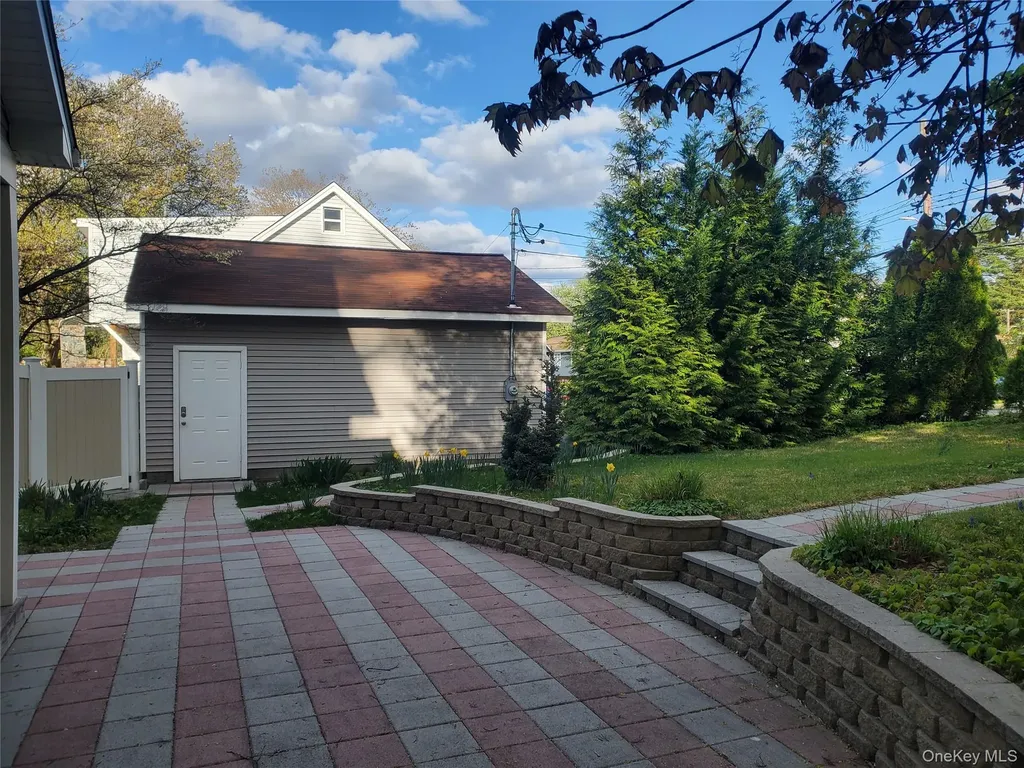 216 Catherine Street Buchanan NY 10511