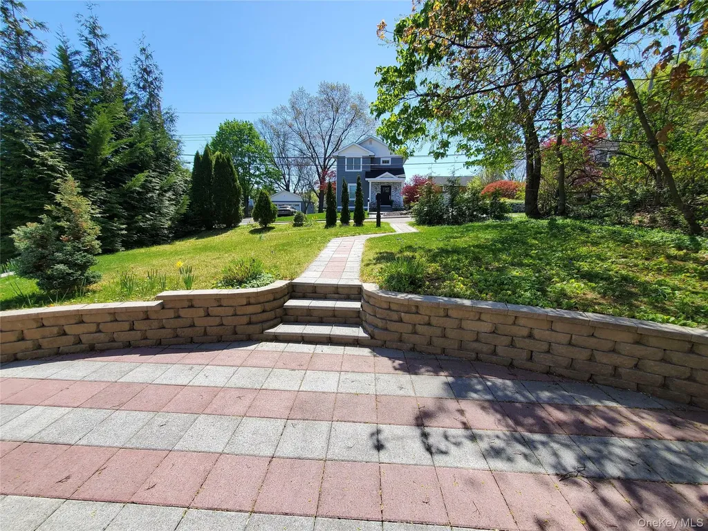 216 Catherine Street Buchanan NY 10511