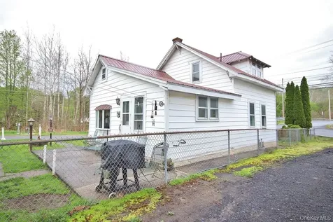 5 Irish Cape Road Napanoch NY 12458