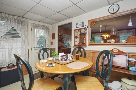 5 Irish Cape Road Napanoch NY 12458