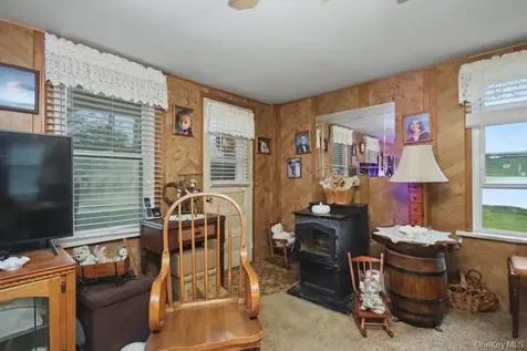 5 Irish Cape Road Napanoch NY 12458