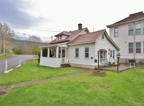5 Irish Cape Road Napanoch NY 12458