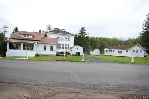 5 Irish Cape Road Napanoch NY 12458