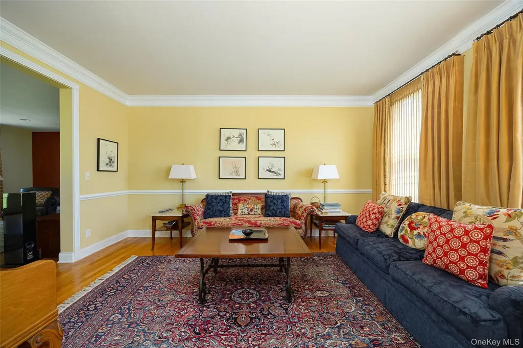 26 Hayden Court Poughkeepsie NY 12603