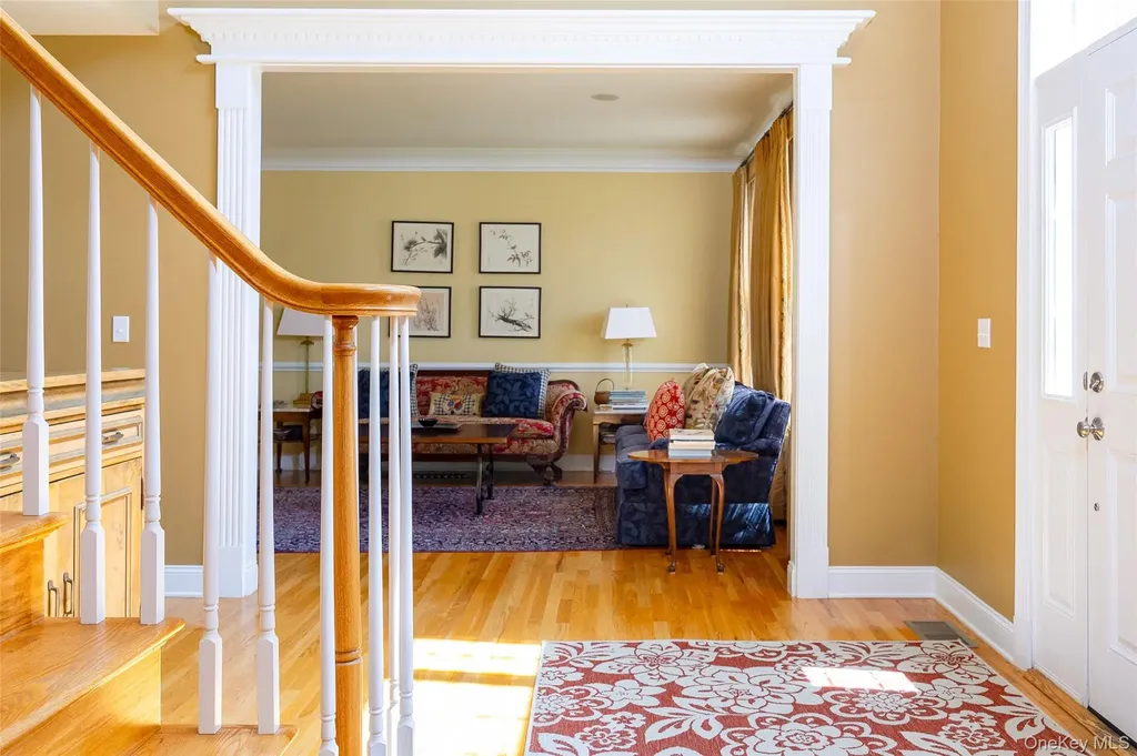 26 Hayden Court Poughkeepsie NY 12603