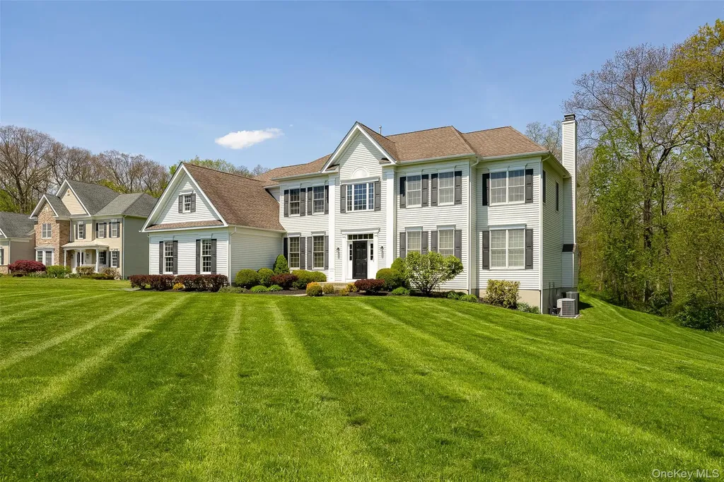 26 Hayden Court Poughkeepsie NY 12603