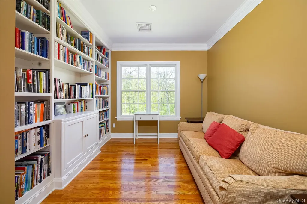 26 Hayden Court Poughkeepsie NY 12603