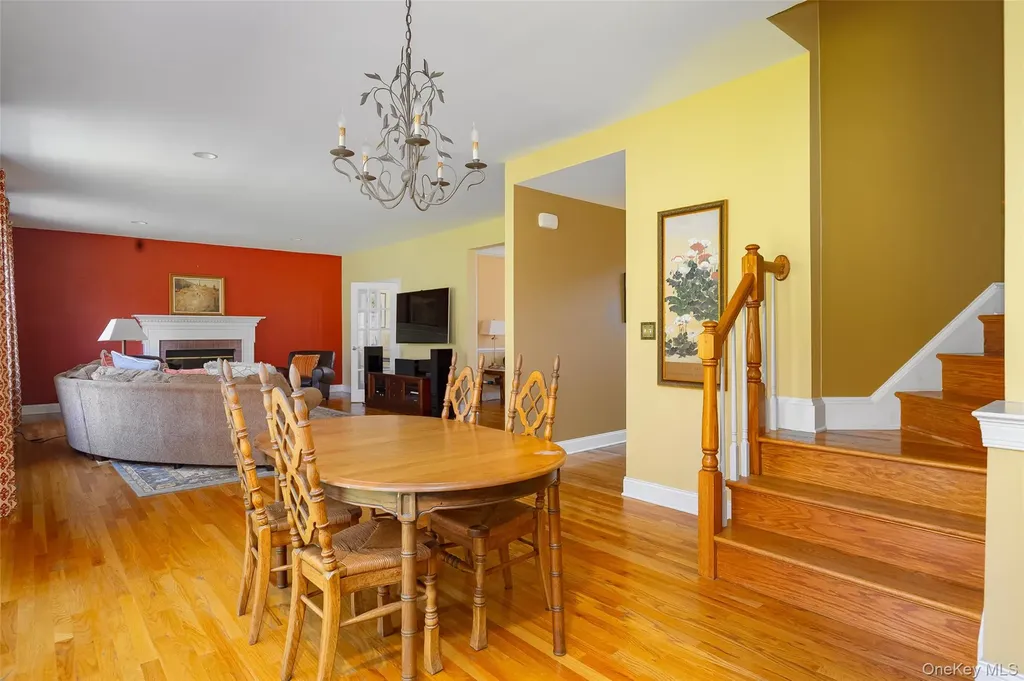 26 Hayden Court Poughkeepsie NY 12603