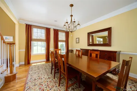 26 Hayden Court Poughkeepsie NY 12603