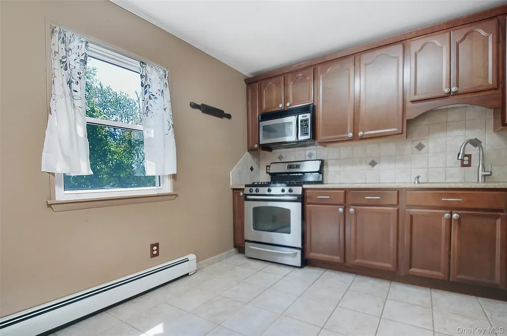 554 High Street Monroe NY 10950
