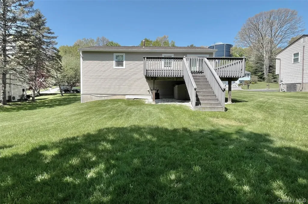 554 High Street Monroe NY 10950
