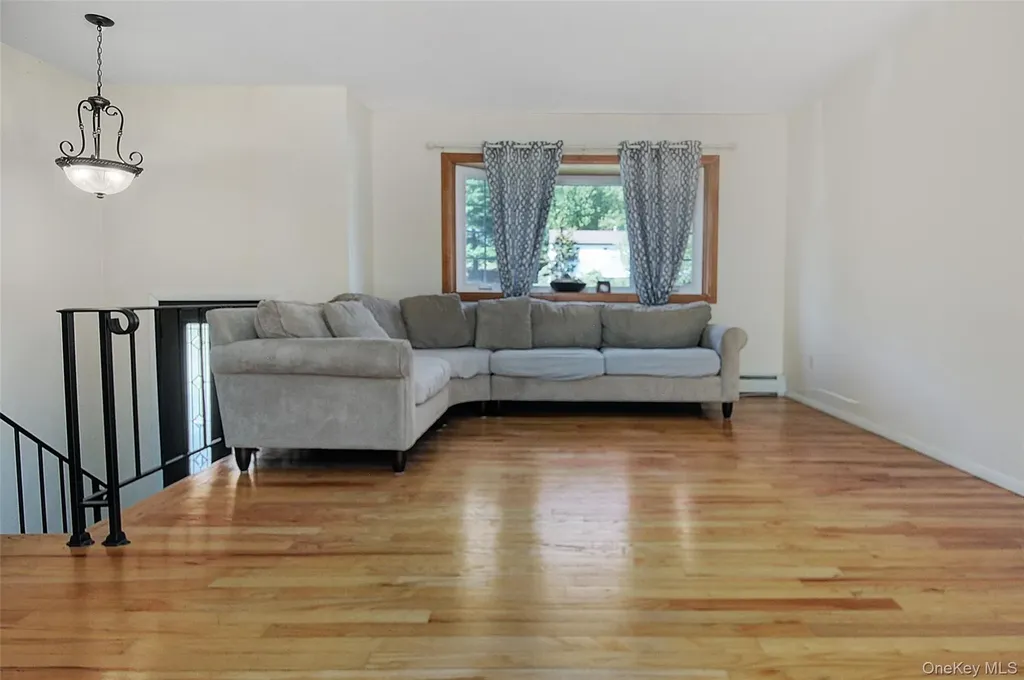 554 High Street Monroe NY 10950