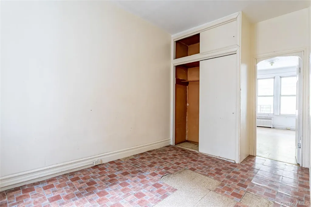 823 40th Street Brooklyn NY 11232