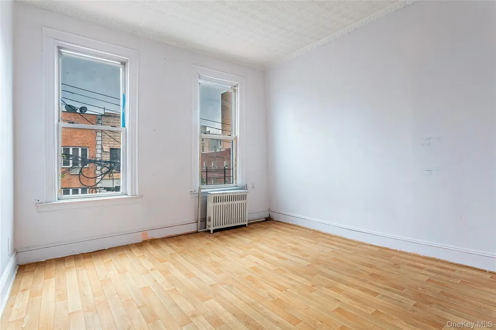 823 40th Street Brooklyn NY 11232
