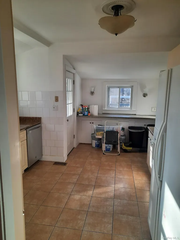 23 Valley Avenue Central Valley NY 10917