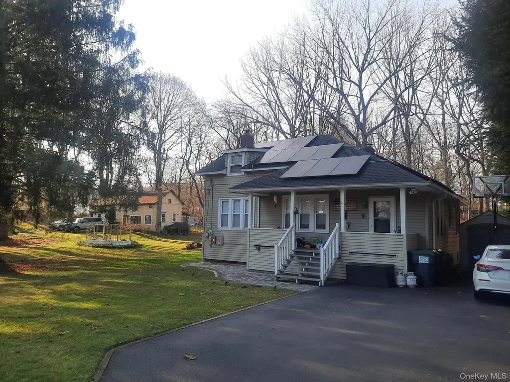 23 Valley Avenue Central Valley NY 10917