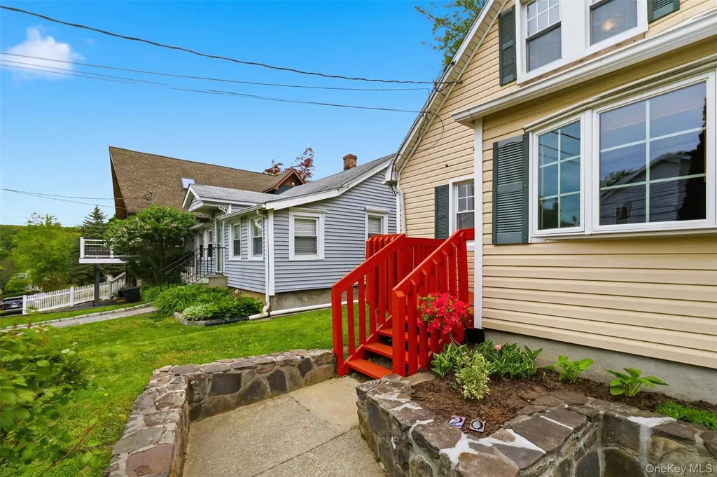 20 Samstag Avenue Ossining NY 10562