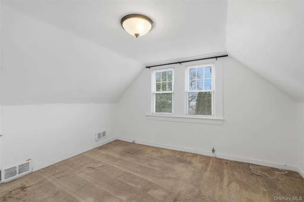 20 Samstag Avenue Ossining NY 10562