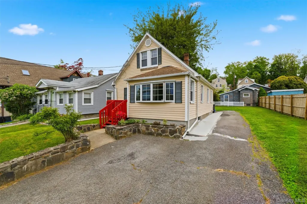 20 Samstag Avenue Ossining NY 10562