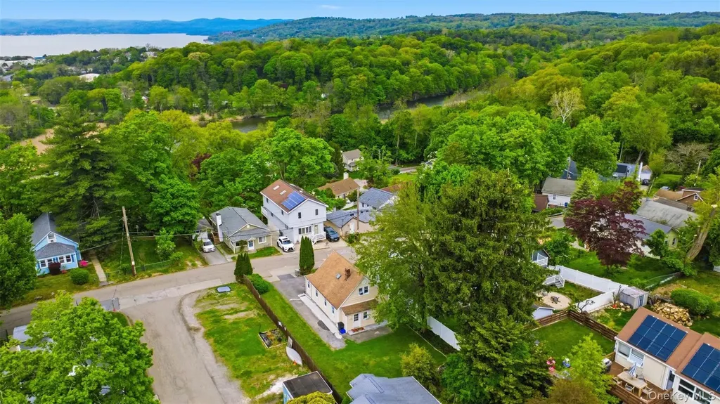 20 Samstag Avenue Ossining NY 10562