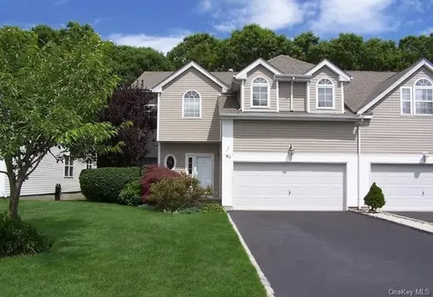 63 Sunflower Ridge Road South Setauket NY 11720