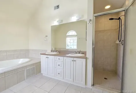 63 Sunflower Ridge Road South Setauket NY 11720