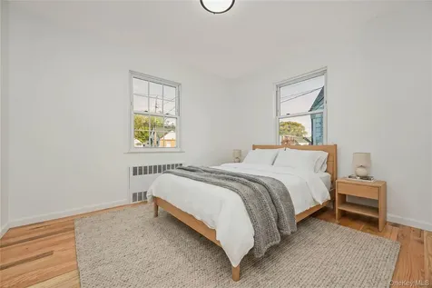 728 Martin Drive Uniondale NY 11553