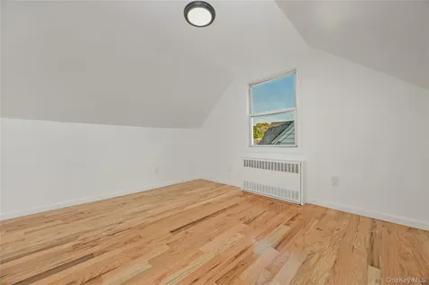 728 Martin Drive Uniondale NY 11553