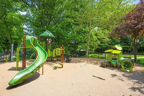 309 Palmer Terrace Mamaroneck NY 10543