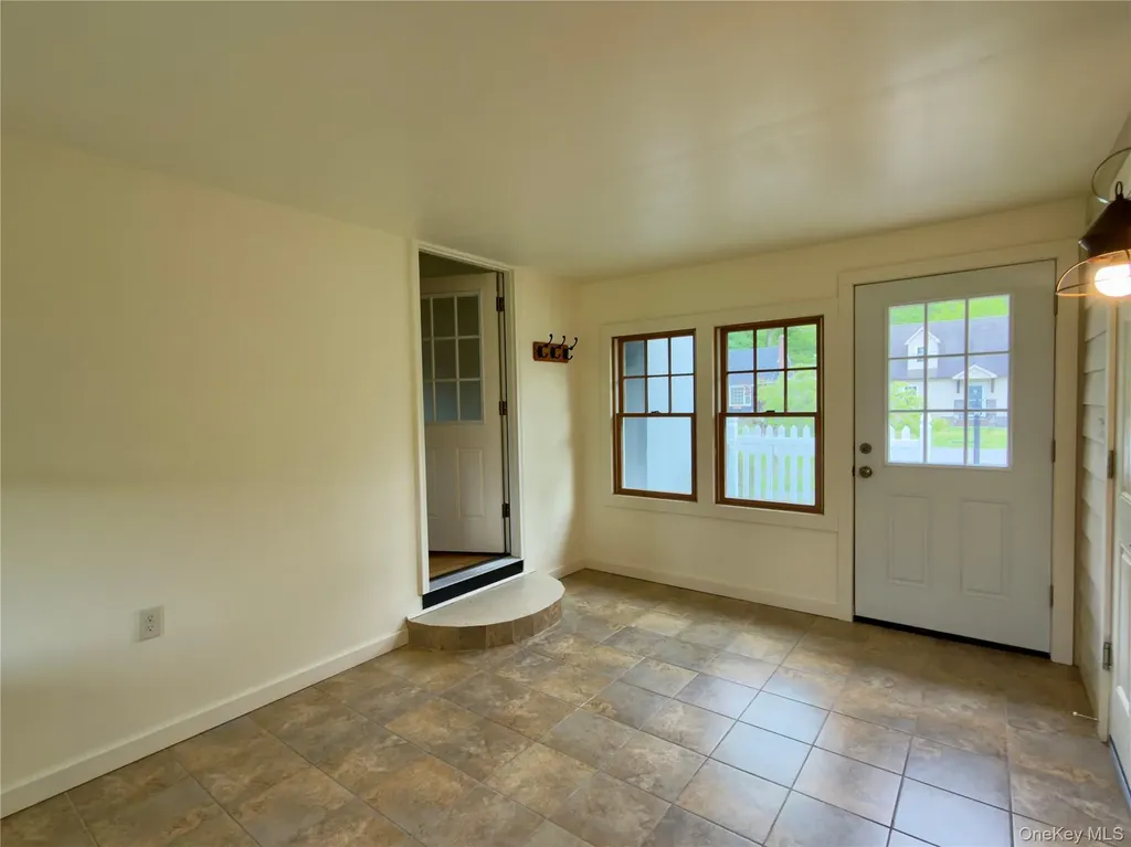 51 Horseshoe Drive Hyde Park NY 12538