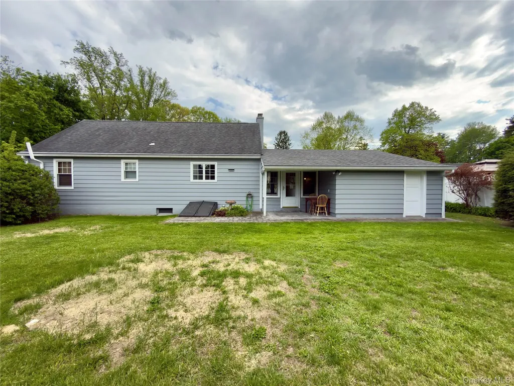 51 Horseshoe Drive Hyde Park NY 12538