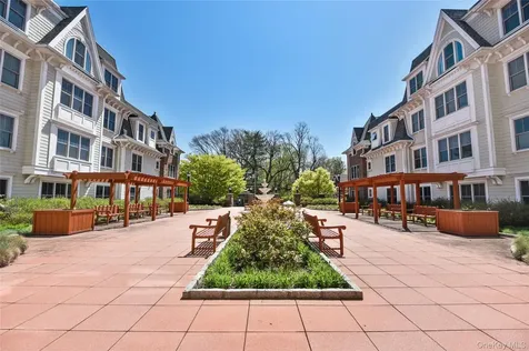 225 Stanley Avenue Mamaroneck NY 10543