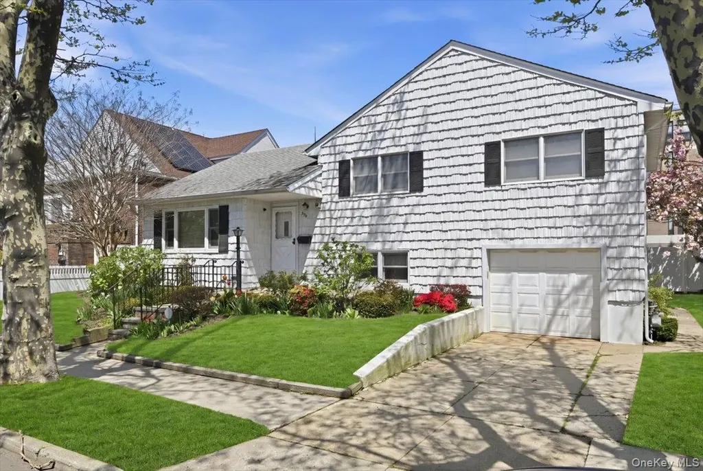 345 E State Street Long Beach NY 11561
