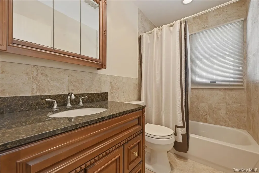 345 E State Street Long Beach NY 11561