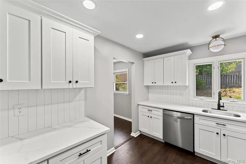 6 Valley View Terrace Suffern NY 10901