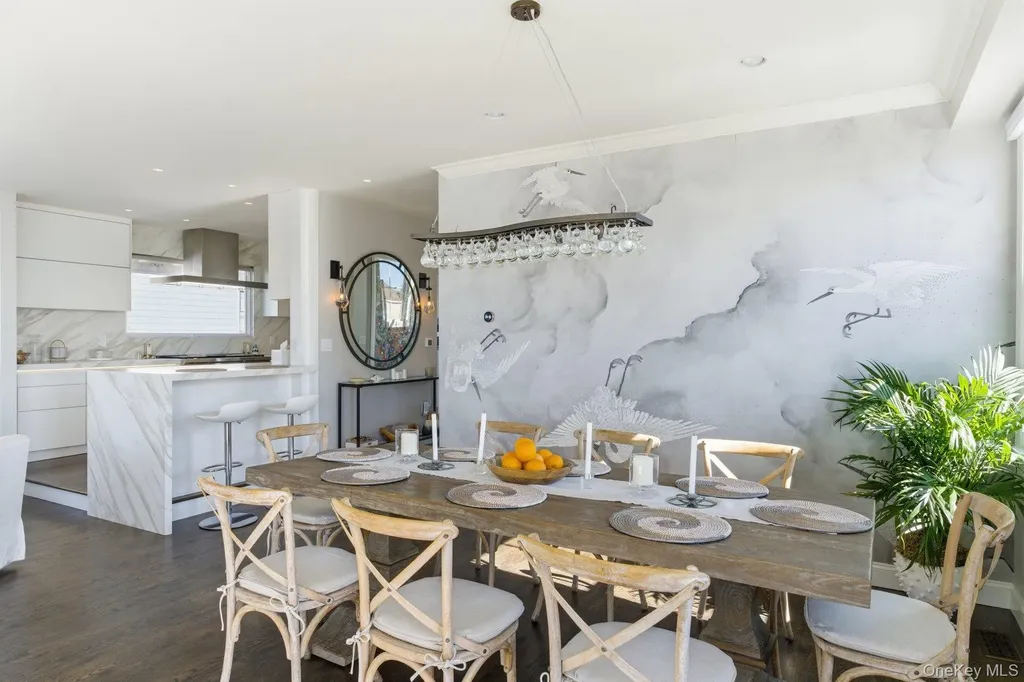688 Dune Road Westhampton Dunes NY 11978
