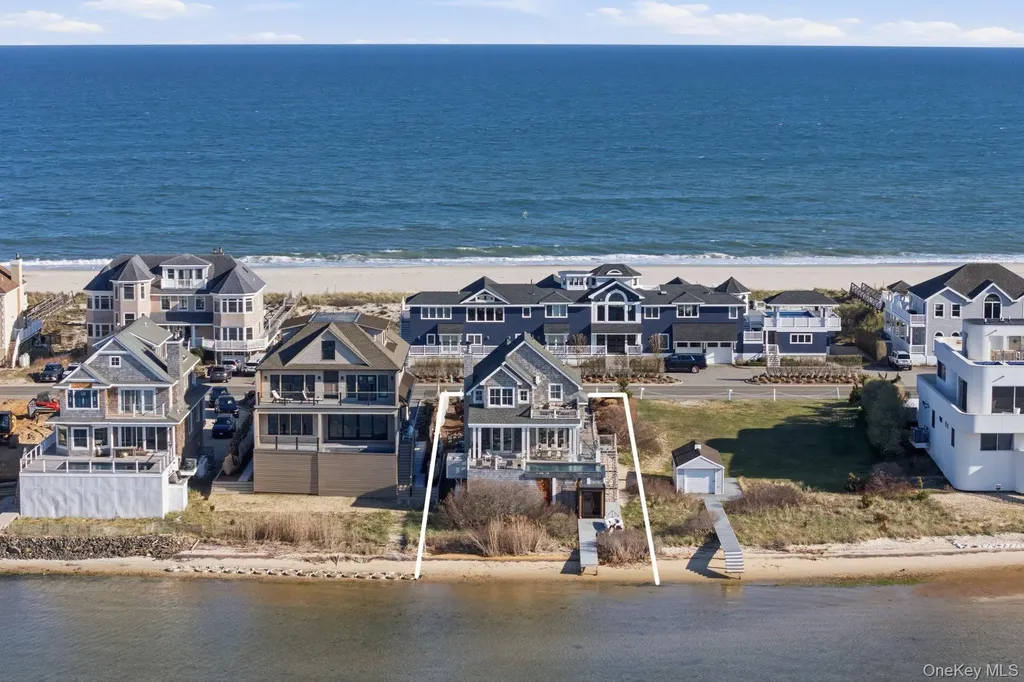 688 Dune Road Westhampton Dunes NY 11978