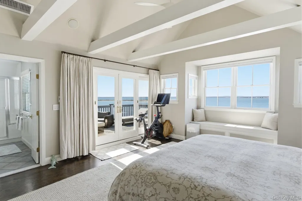 688 Dune Road Westhampton Dunes NY 11978