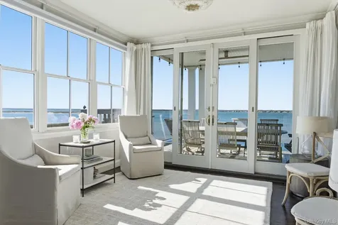 688 Dune Road Westhampton Dunes NY 11978