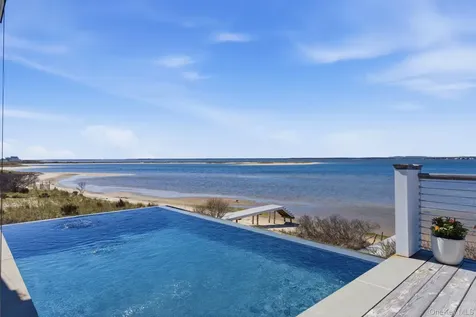 688 Dune Road Westhampton Dunes NY 11978
