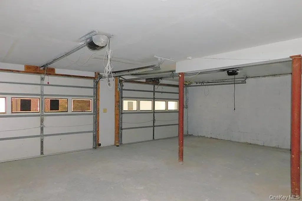 83 Hunt Road Wallkill NY 12589