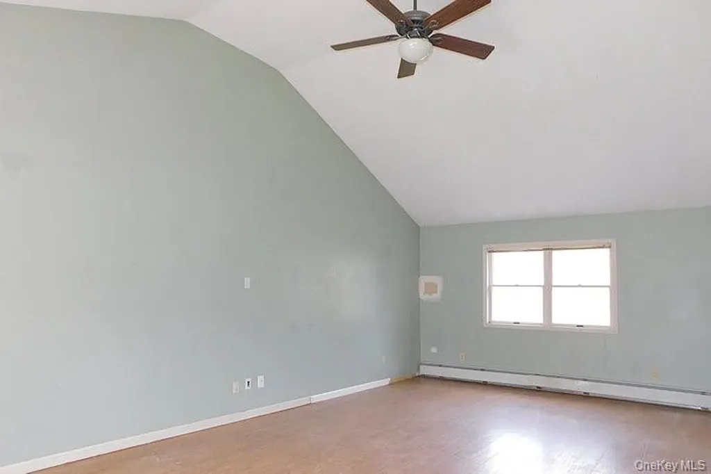 83 Hunt Road Wallkill NY 12589