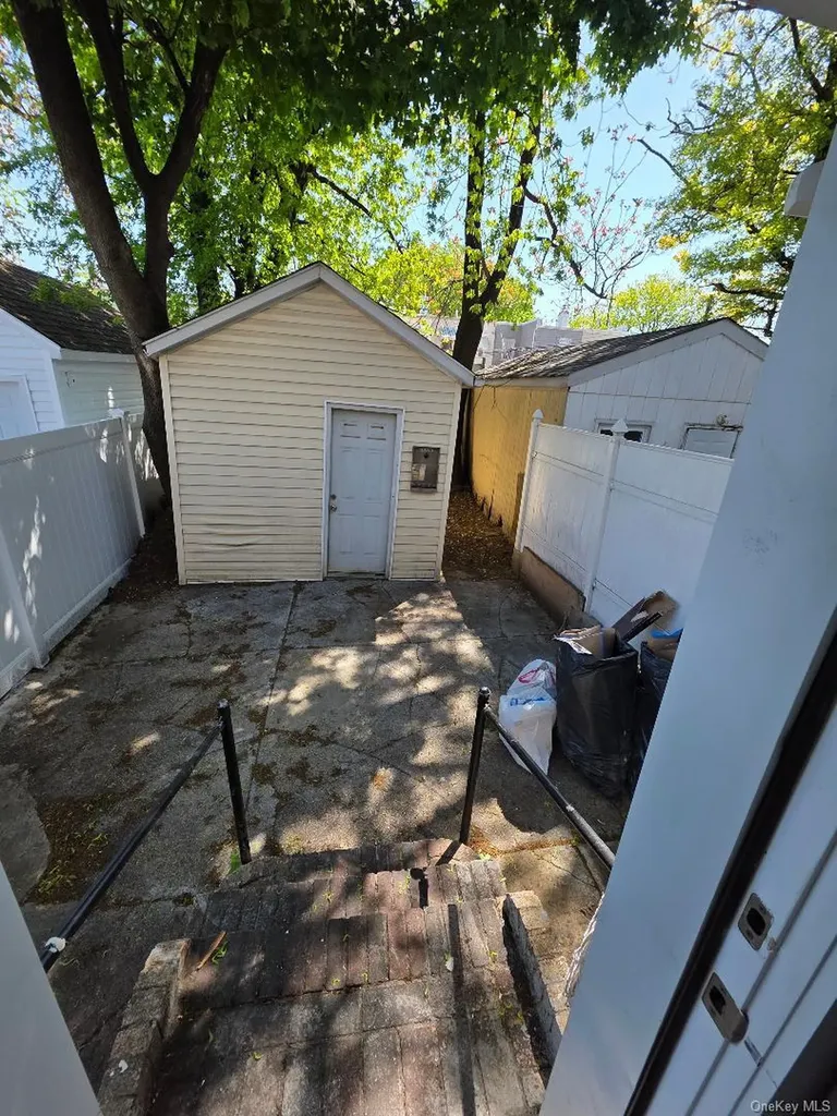 9245 76th Street Woodhaven NY 11421