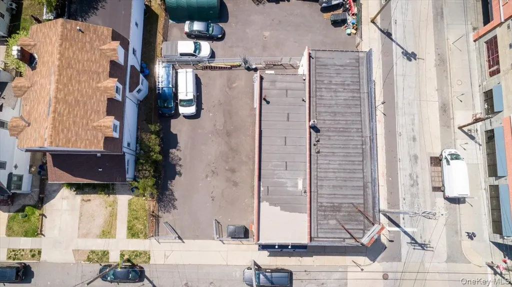 20 Brooklyn Avenue Valley Stream NY 11581