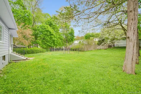 25 Park Avenue Poughkeepsie NY 12603