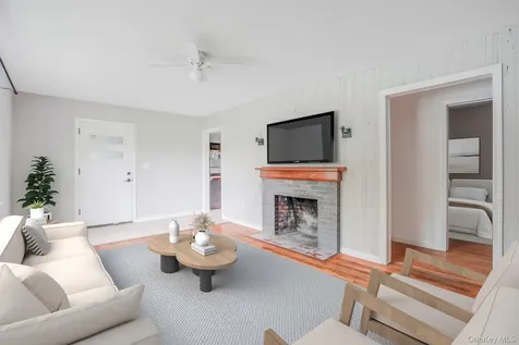 25 Park Avenue Poughkeepsie NY 12603