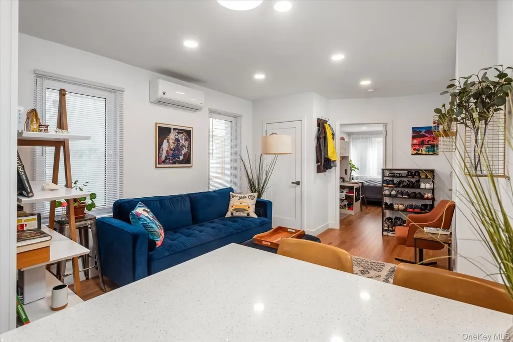 65-17 78th Avenue Glendale NY 11385