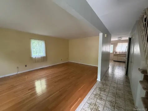 40 Town House Drive Massapequa Park NY 11762