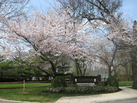 40 Town House Drive Massapequa Park NY 11762