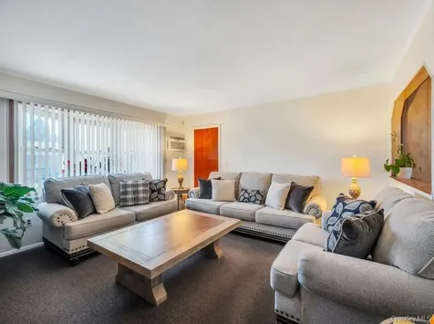 45 Dogwood Road West Islip NY 11795